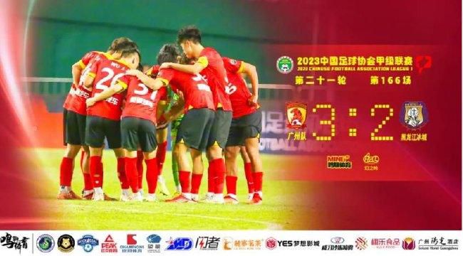 亚洲三级免费观看