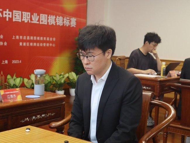 羞耻红肿不许穿内裤打屁股bl